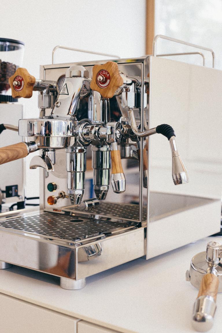 ECM Griffset für Drehventil Maschinen "Olivenholz-Ausführung" - Espressomeisterei