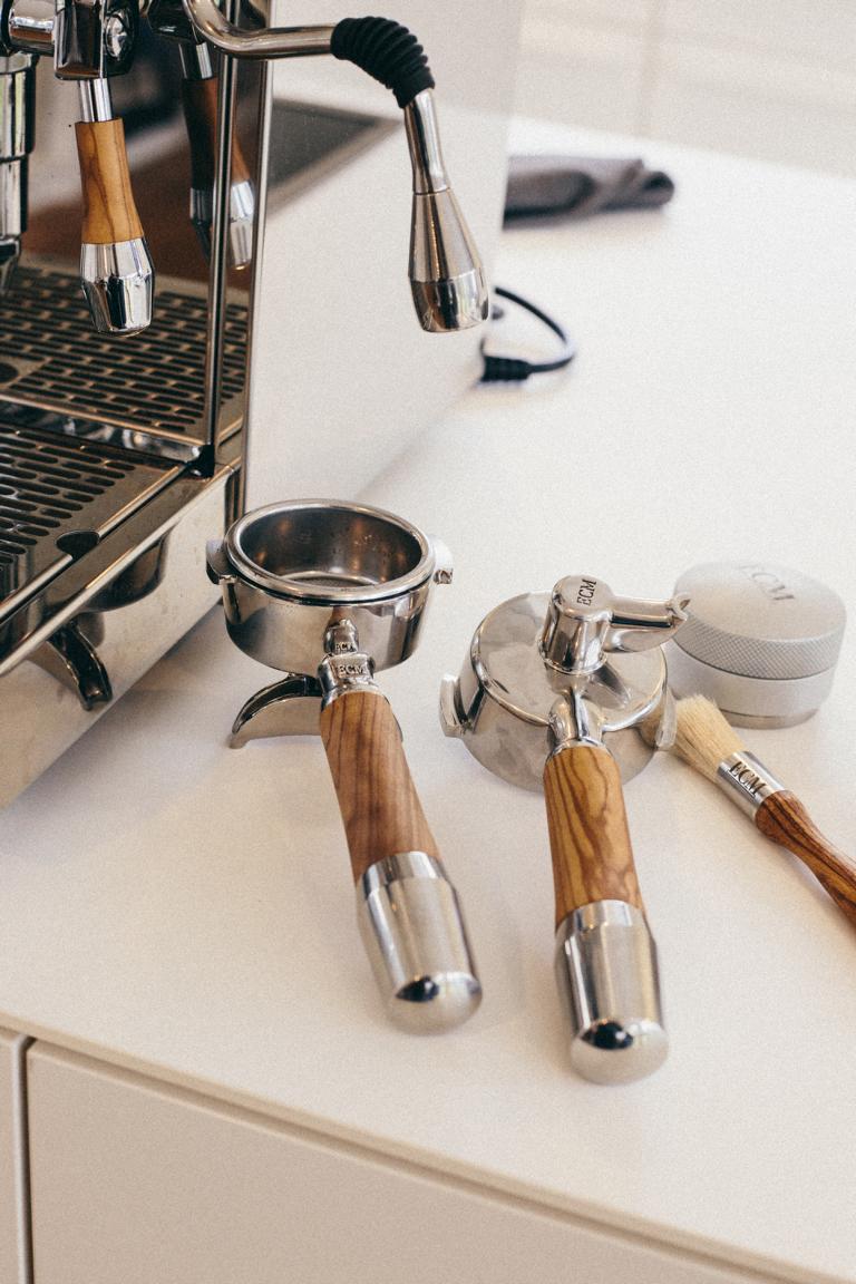 ECM Griffset für Drehventil Maschinen "Olivenholz-Ausführung" - Espressomeisterei