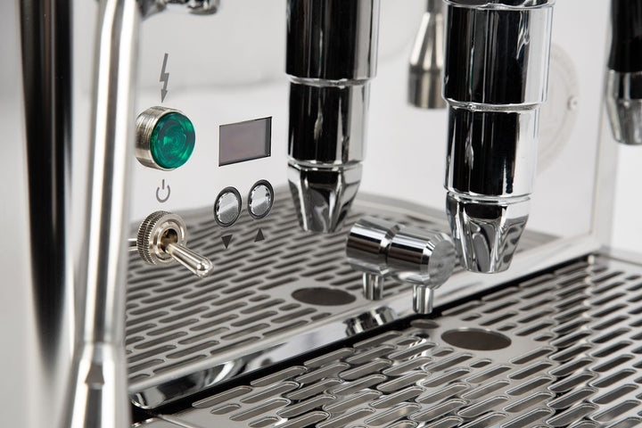 ECM Technika VI